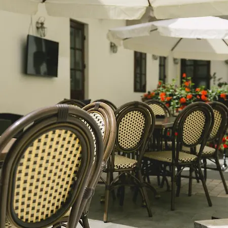 Le Petit Paris Cluj-Napoca
