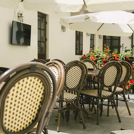 Le Petit Paris Cluj-Napoca